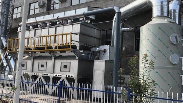 耀先催化燃燒設(shè)備性能穩(wěn)定，除塵效率達99%，值得選擇！