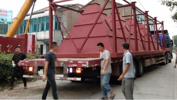 布袋除塵器灰斗的制作要求，除塵器廠(chǎng)家耀先環(huán)境來(lái)告訴您吧